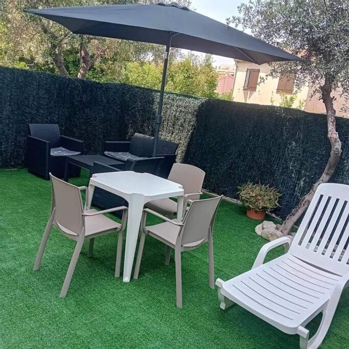 Studio Cosy Terrasse Front Mer Cagnes-sur-Mer Extérieur photo
